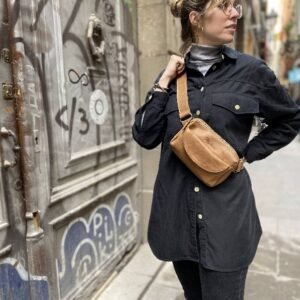 tan leather fanny pack