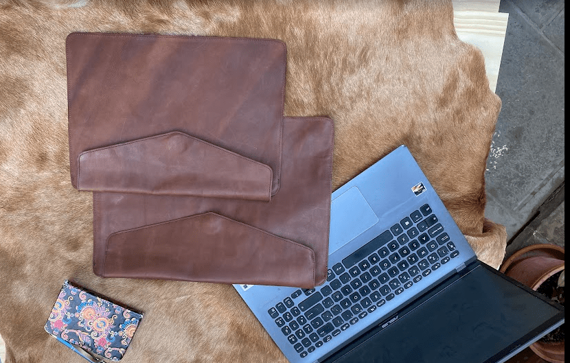 Chestnut brown leather laptop case Leather laptop case